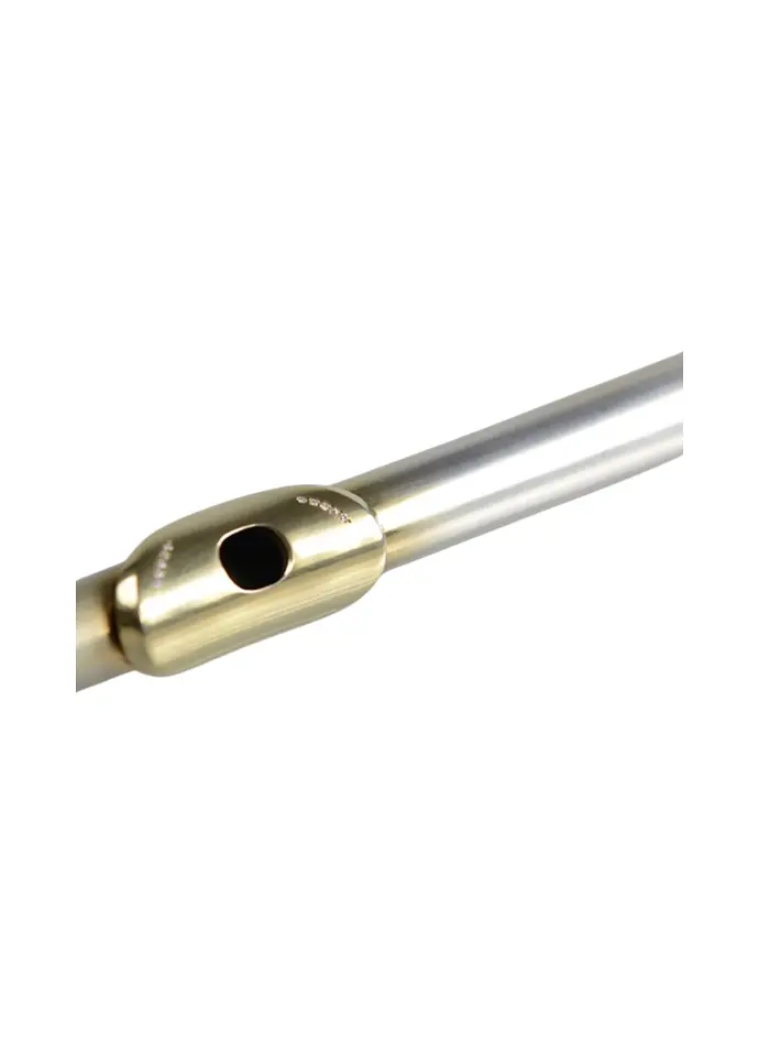 Temby Custom flute headjoint. Set with 10 genuine diamonds. Sterling silver with 24ct gold wash and hand finished